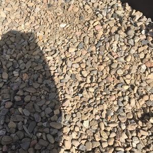 Meet your Posher, Levi